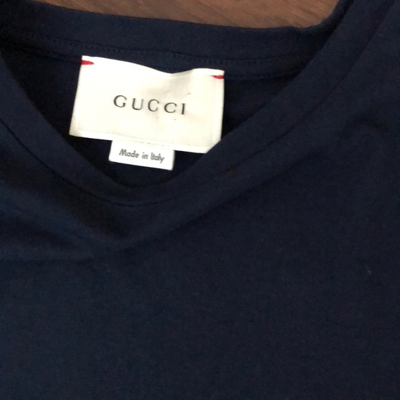 Authentic Gucci shirt - Picture 3 of 4